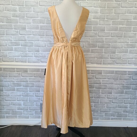 Lulus Gold Plunge Neck Bow Midi Day Dress Elegant NEW Medium Wedding Prom - Picture 4 of 9
